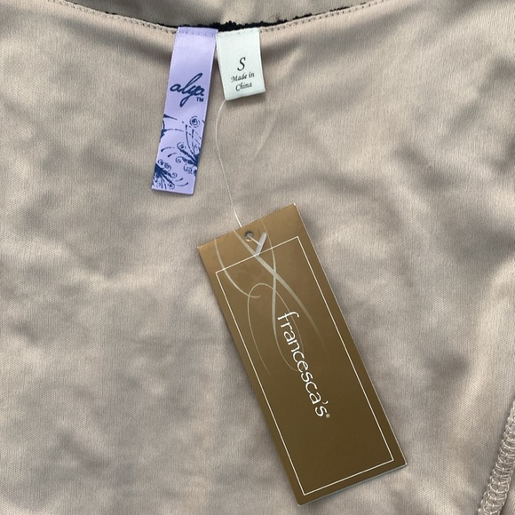 Francesca’s Black Nude Lace Long-sleeved Dress NWT US S - Picture 8 of 10